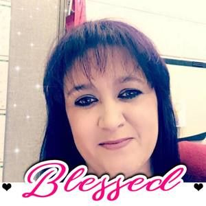 Meet your Posher, Carrie